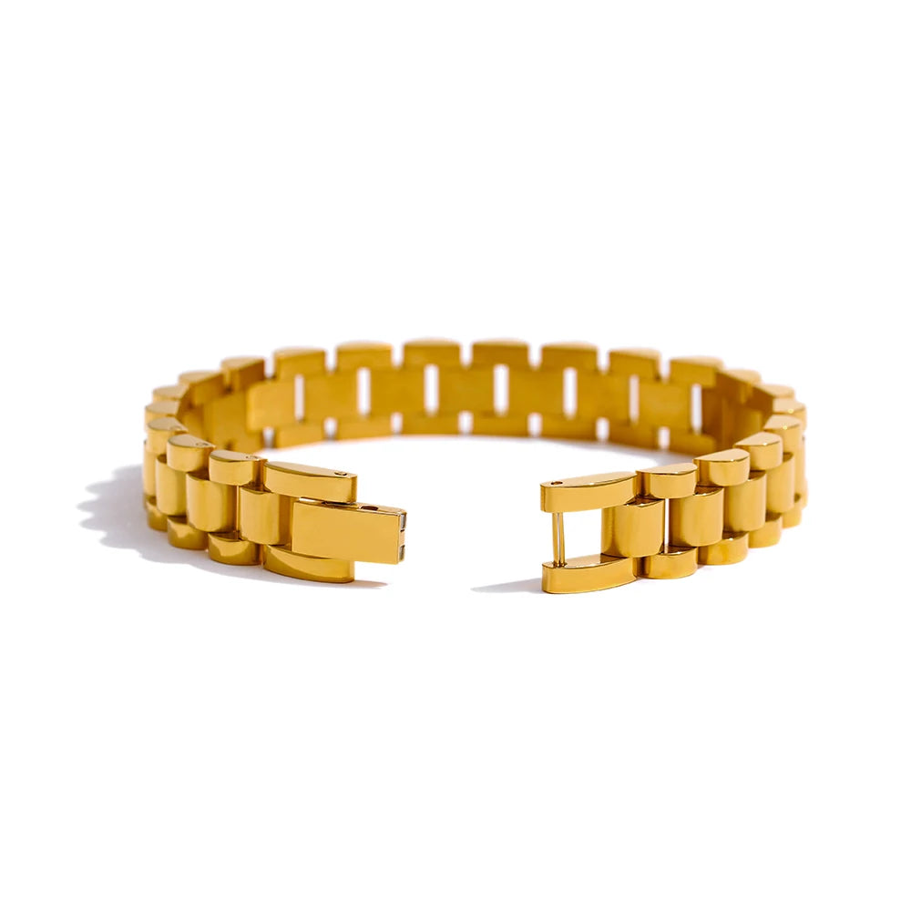 Hebead166d42f40c2bf8be01f631b282ah